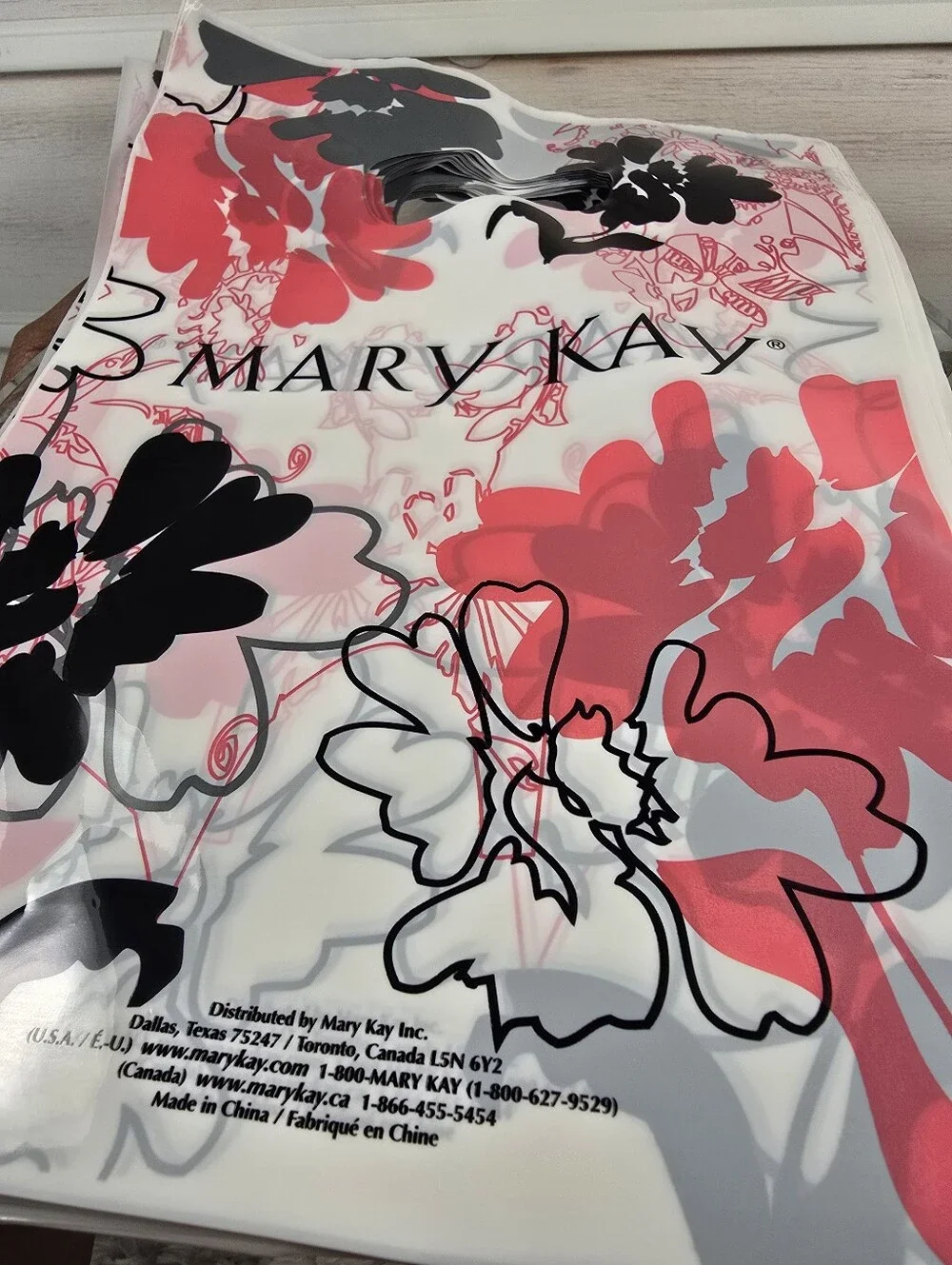 Mary Kay Floral  Cosmetic sales Bag - Pink & Black